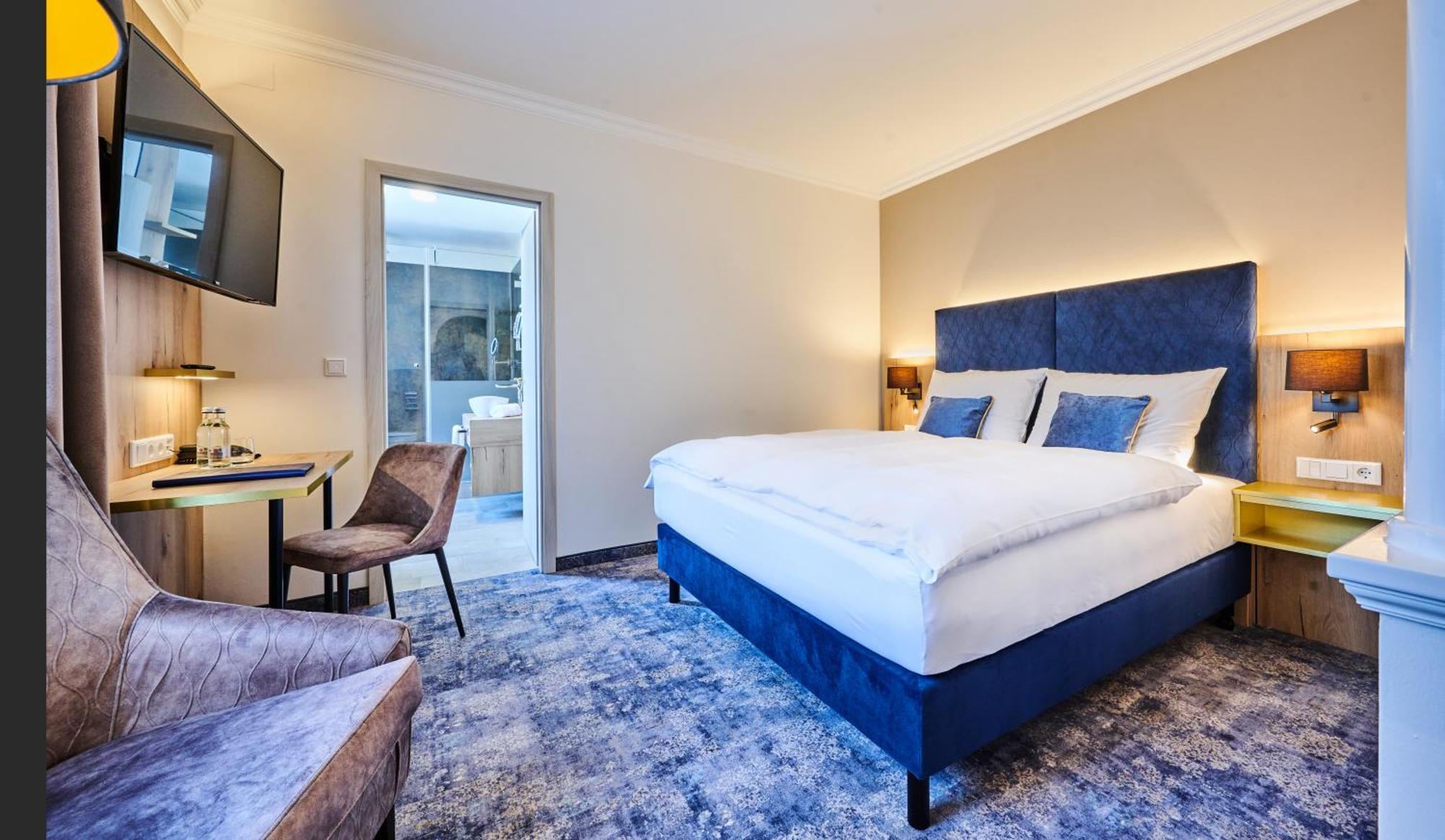 Hotel Zur Post Altoetting Экстерьер фото