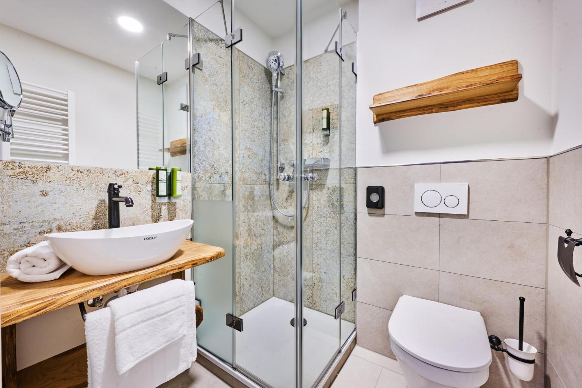 Hotel Zur Post Altoetting Экстерьер фото